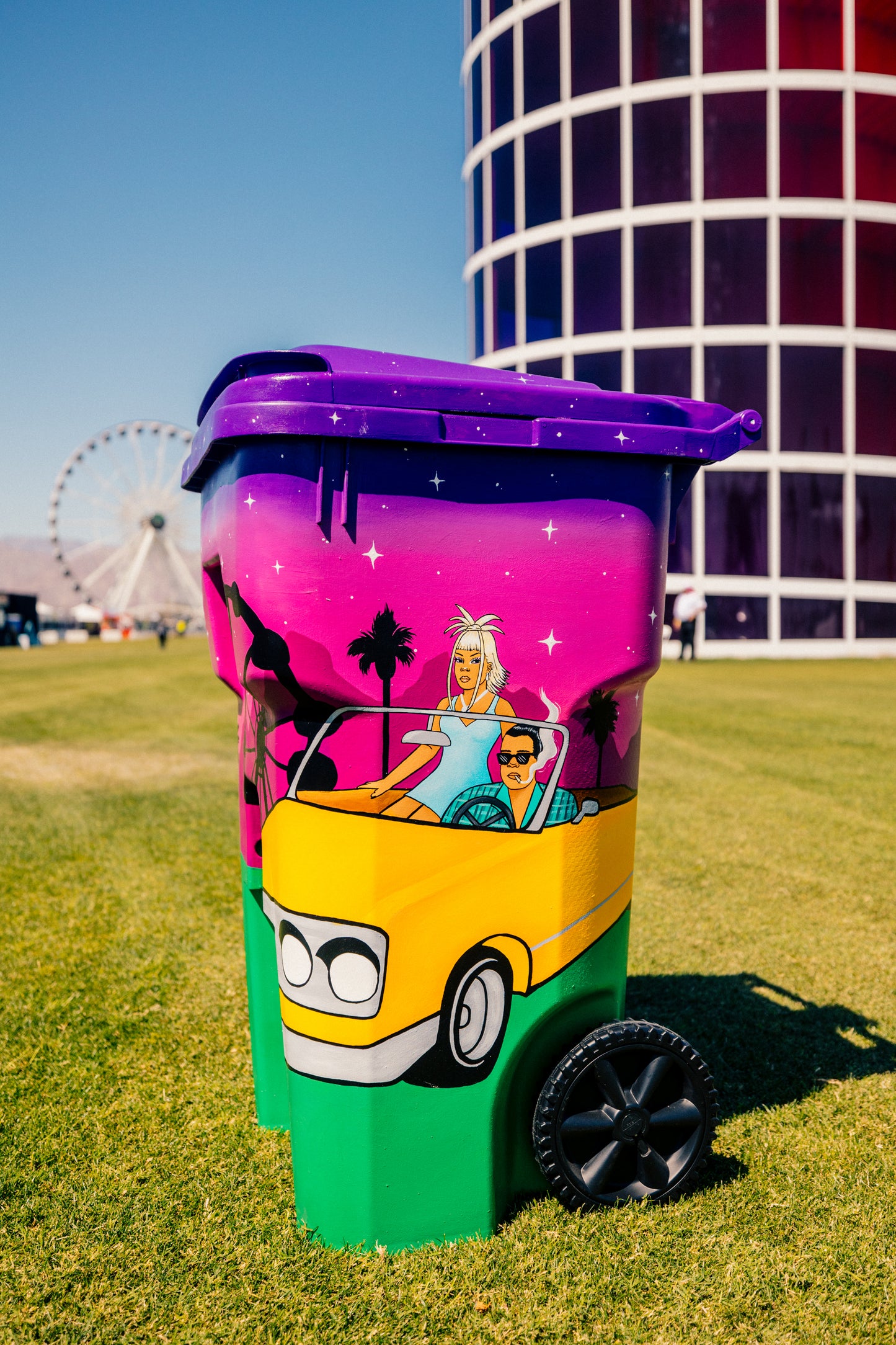 Recycling Bin by Las Chicas Peligrosas